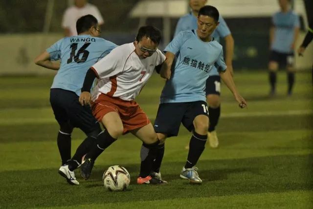张帆22分北控力克深圳 库马杰15+12山东胜江苏